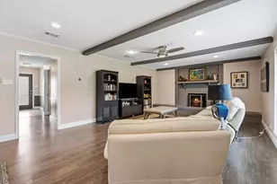 1514 College Pkwy, Lewisville, TX 75077 - Photo 7