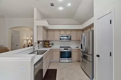 214 Branch Bend, Euless, TX 76039 - Photo 13