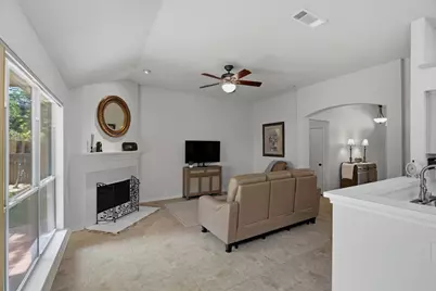214 Branch Bend, Euless, TX 76039 - Photo 7
