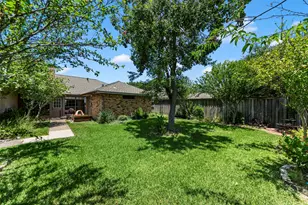 506 Willowcrest Dr, Garland, TX 75040 - Photo 3