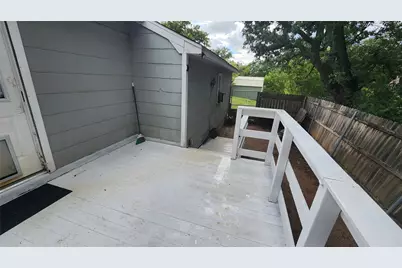 903 W Plummer Street, Eastland, TX 76448 - Photo 23