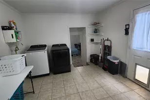 903 W Plummer St, Eastland, TX 76448 - Photo 17