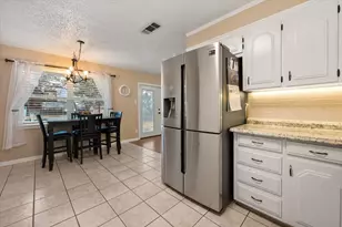 806 Ridgeway Rd, Joshua, TX 76058 - Photo 7