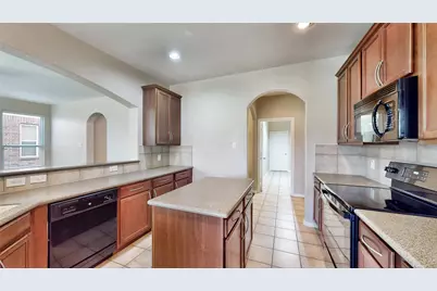 413 Perkins Drive, Lantana, TX 76226 - Photo 7