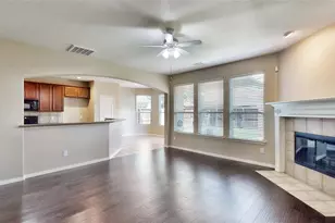 413 Perkins Dr, Lantana, TX 76226 - Photo 3