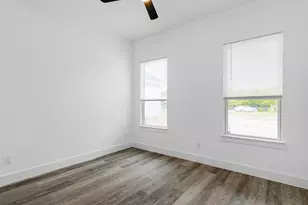 3013 Donalee St, Fort Worth, TX 76105 - Photo 11