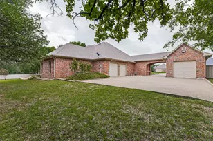 2213 Clear Creek Dr, Weatherford, TX 76087 - Photo 33