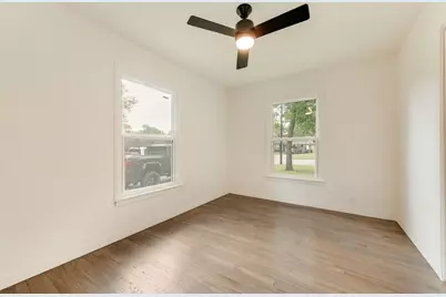 808 W State Street, Terrell, TX 75160 - Photo 9