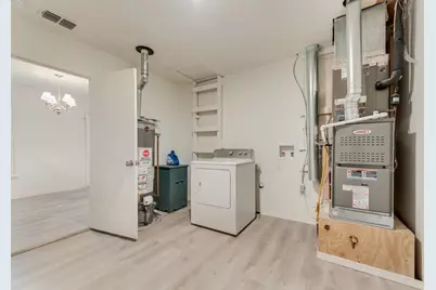 808 W State Street, Terrell, TX 75160 - Photo 11