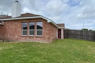 1328 Falcon Hollow, Cedar Hill, TX 75104 - Photo 23