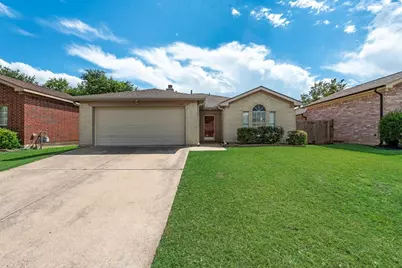 1928 Overland Street, Fort Worth, TX 76131 - Photo 3