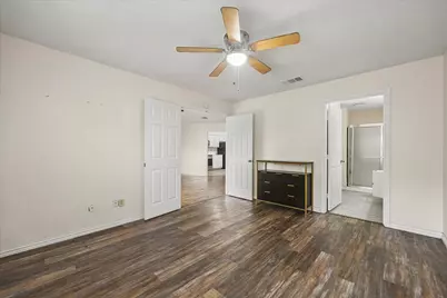 2504 Brook Hollow Court, Mesquite, TX 75150 - Photo 9