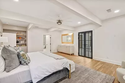 3739 N Versailles Avenue, Dallas, TX 75209 - Photo 15