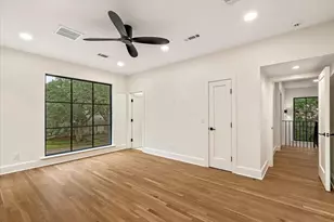 3739 N Versailles Ave, Dallas, TX 75209 - Photo 23