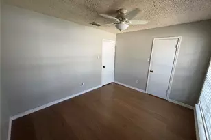 2907 Hilltop Dr, Euless, TX 76039 - Photo 21