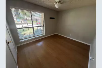 2907 Hilltop Drive, Euless, TX 76039 - Photo 19