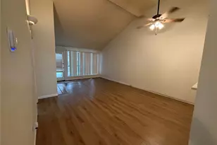 2907 Hilltop Dr, Euless, TX 76039 - Photo 5