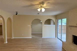 1706 Wisteria St, Denton, TX 76205 - Photo 7