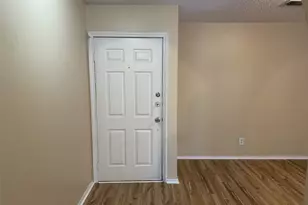 1706 Wisteria St, Denton, TX 76205 - Photo 3