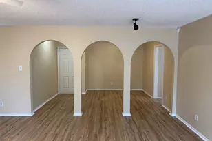 1706 Wisteria St, Denton, TX 76205 - Photo 5