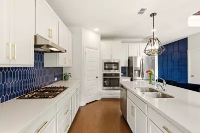 10120 Lakemont Drive, Fort Worth, TX 76131 - Photo 7