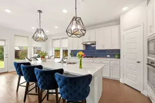 10120 Lakemont Dr, Fort Worth, TX 76131 - Photo 9