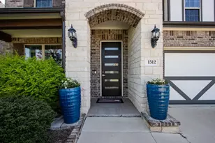 1512 Eleanor Dr, Fort Worth, TX 76052 - Photo 1