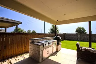 1512 Eleanor Dr, Fort Worth, TX 76052 - Photo 5