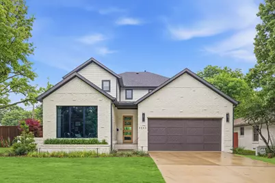 6262 Woodcrest Lane, Dallas, TX 75214 - Photo 1