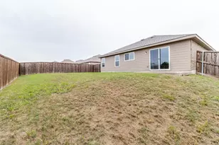 1434 S Raven Dr, Sherman, TX 75092 - Photo 5
