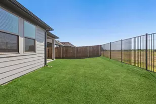 8349 Kingfisher Rd, Aubrey, TX 76227 - Photo 7