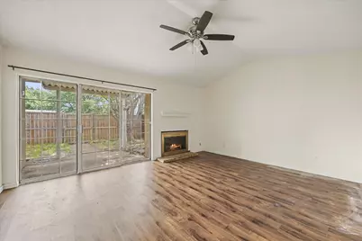 2504 Brook Hollow Court, Mesquite, TX 75150 - Photo 9