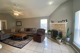 8410 Holland Ave, Rowlett, TX 75089 - Photo 9