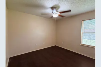 1009 McKavett Drive, Burleson, TX 76028 - Photo 19