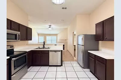 1009 McKavett Drive, Burleson, TX 76028 - Photo 9