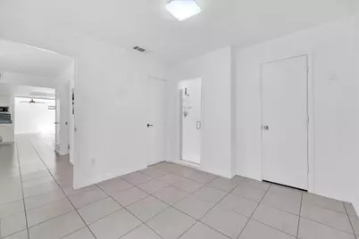 392 Creekwood Drive, Lancaster, TX 75146 - Photo 19