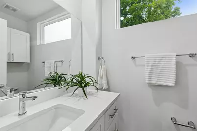 5647 Live Oak Street #101, Dallas, TX 75206 - Photo 19