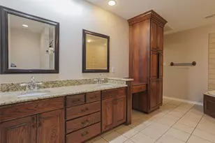 2517 Littlepage St, Fort Worth, TX 76107 - Photo 17