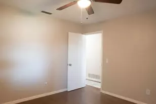 2405 Ridgewood Dr, Plano, TX 75074 - Photo 17