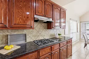 11532 Glen Rose Dr, Frisco, TX 75035 - Photo 13