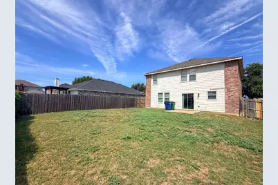 670 Horn Street, Crowley, TX 76036 - Photo 39