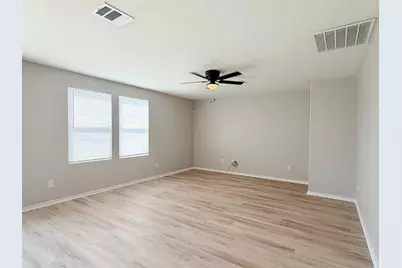 670 Horn Street, Crowley, TX 76036 - Photo 15