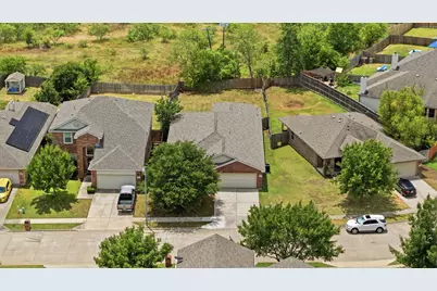 2665 Gardendale Drive, Fort Worth, TX 76120 - Photo 35