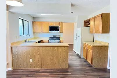 2019 Longmeadow Court, Denton, TX 76209 - Photo 5
