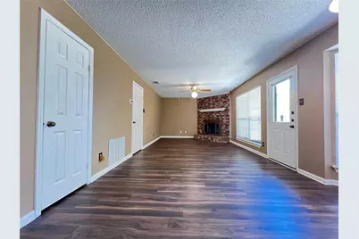 2019 Longmeadow Court, Denton, TX 76209 - Photo 7