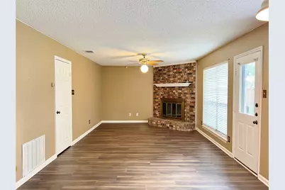 2019 Longmeadow Court, Denton, TX 76209 - Photo 9