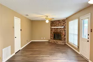 2019 Longmeadow Ct, Denton, TX 76209 - Photo 9