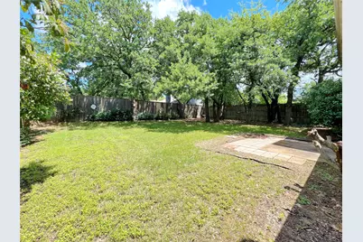 2019 Longmeadow Court, Denton, TX 76209 - Photo 19