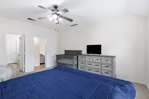 1002 Zachary Dr, Arlington, TX 76002 - Photo 17
