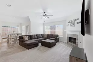 1002 Zachary Dr, Arlington, TX 76002 - Photo 7